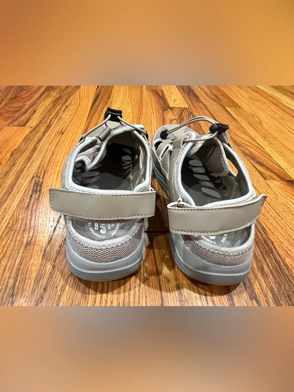 FitVille Women's FlexiWalk Sandal Grey Taupe Orthopedic Closed Toe Size 10EW